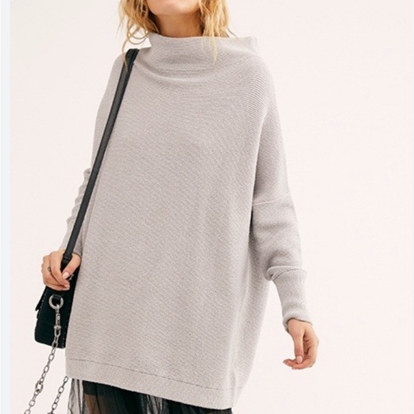 Free People Ottoman - Picture 1 of 5